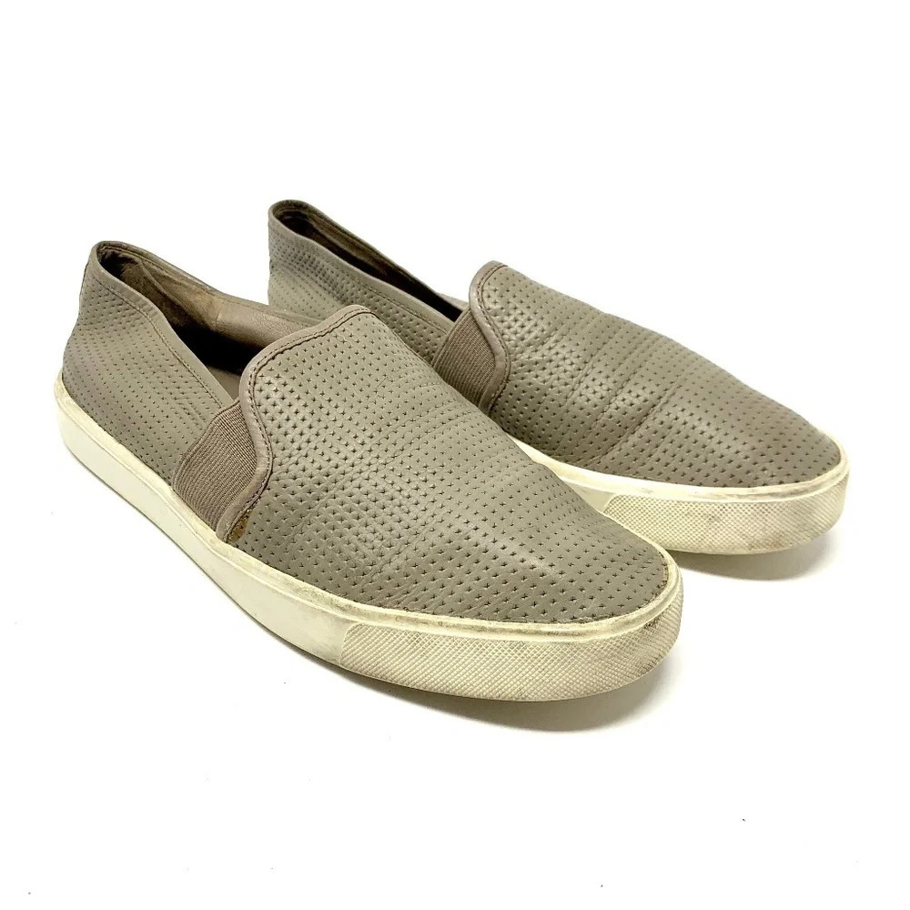 Vince Blair Slip On‎ Sneakers in Woodsmoke Gray